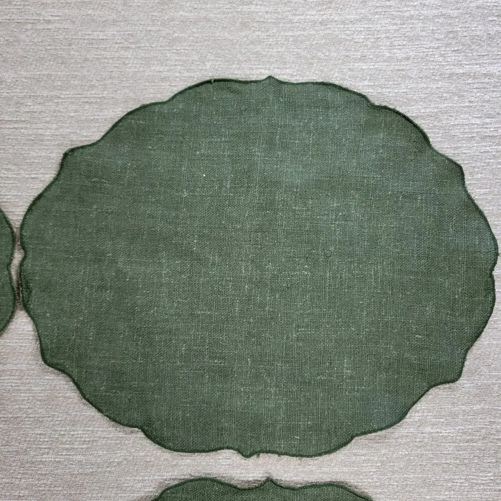 VTG Williams Sonoma Linen Placemats Sage Green Scalloped Edge Oval Set of 4